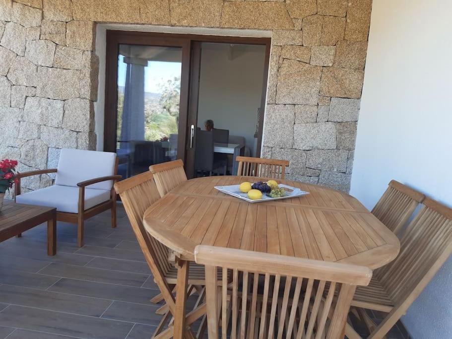 Villa Indipendente Al Mare Budoni Танаунелла Екстер'єр фото