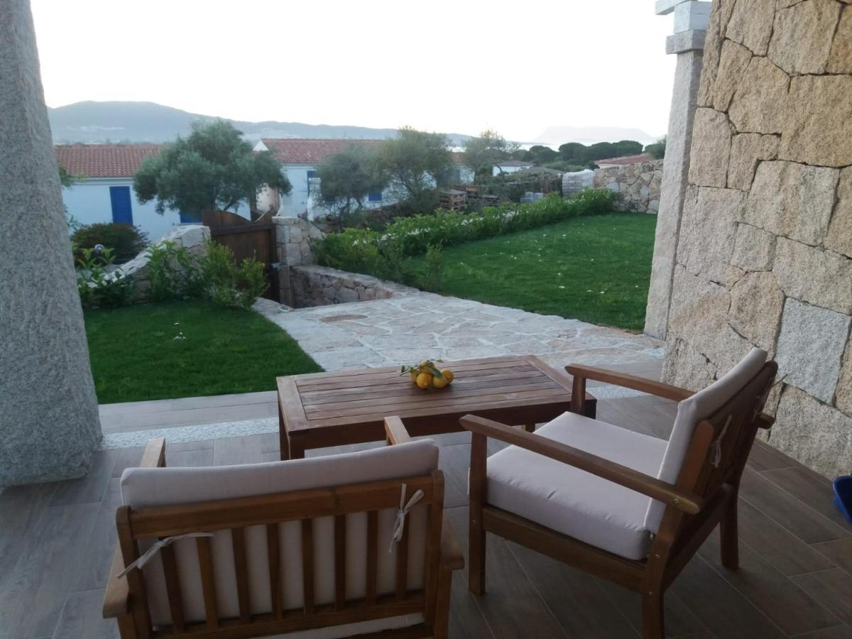 Villa Indipendente Al Mare Budoni Танаунелла Екстер'єр фото